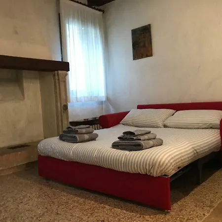 Palazzo Grassi And Accademia Bridge Superb House Apartment Venedig